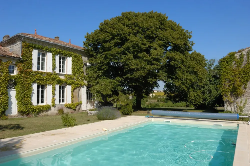 Couverture et bâche de piscine près de Vichy